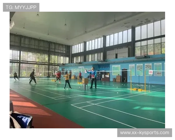 羽毛球赛事设置青少年教练见习岗位培养未来教练员,高校羽毛球教练员培训 羽毛球赛事设置青少年教练见习岗位培养未来教练员,高校羽毛球教练员培训